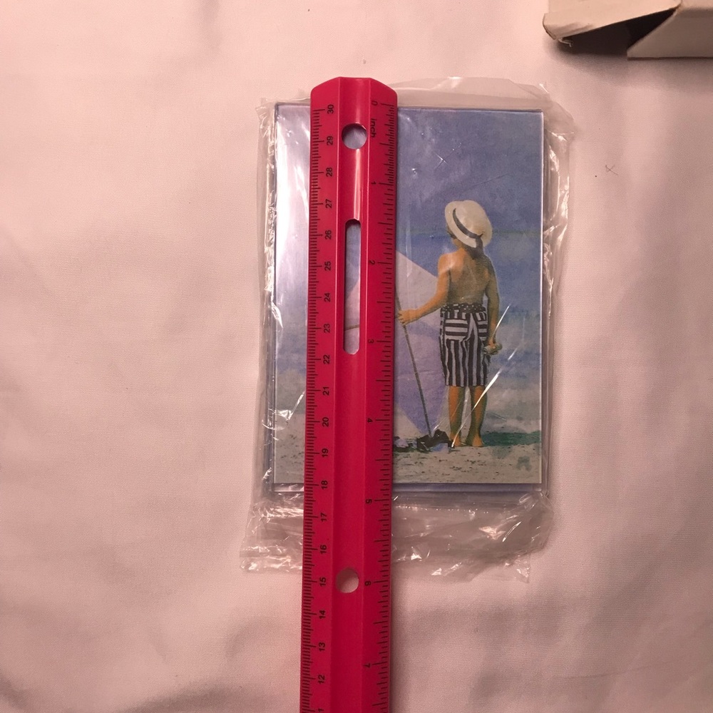 NWT LTD Magnetic Picture Frames Set of 7 - Picture 5 of 7